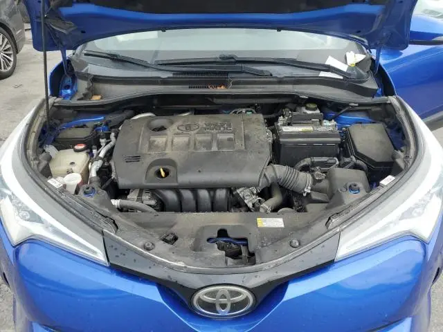 2018 TOYOTA C-HR XLE  