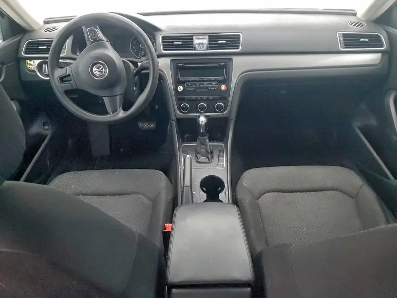 2012 VOLKSWAGEN PASSAT S  