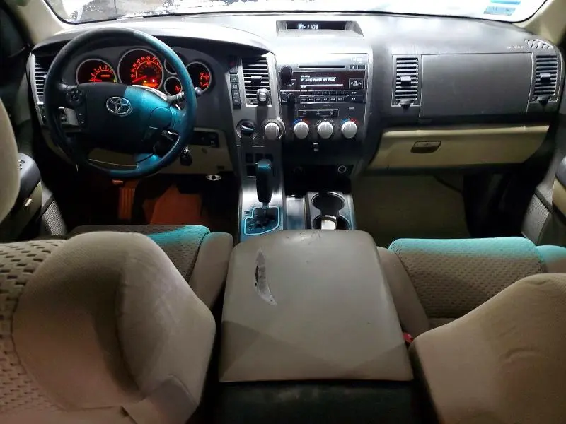 2010 TOYOTA TUNDRA CREWMAX SR5  