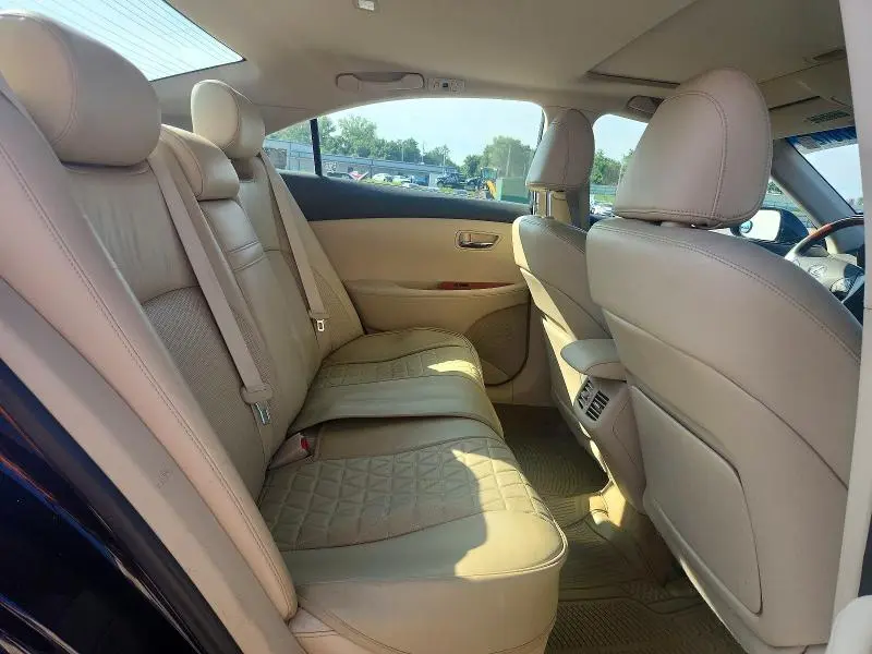 2010 LEXUS ES 350  