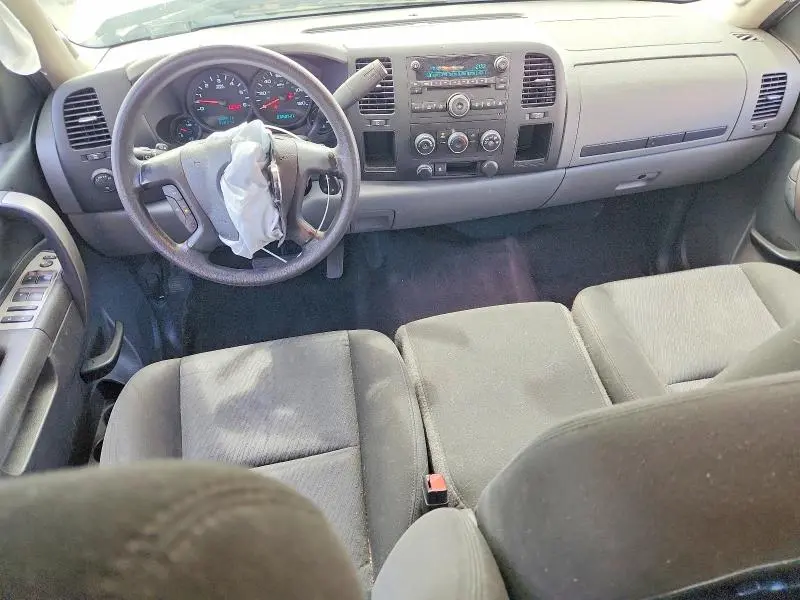 2011 CHEVROLET SILVERADO C1500 LS  