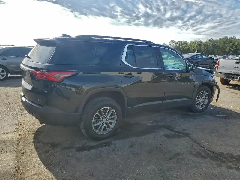 2023 CHEVROLET TRAVERSE LT  