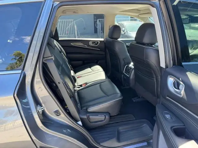2019 INFINITI QX60 LUXE