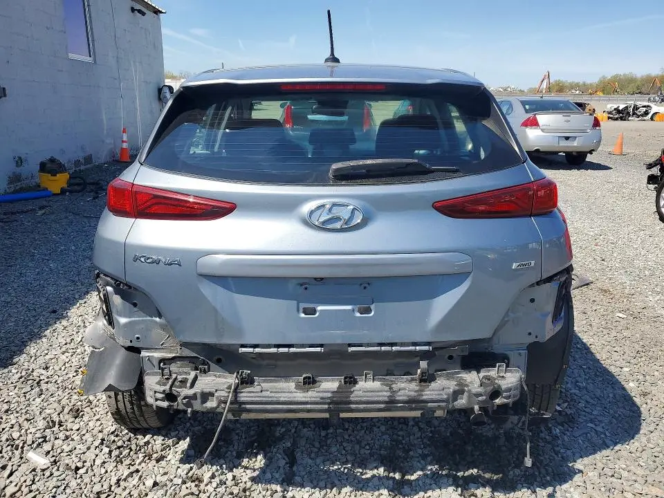 2019 HYUNDAI KONA SE  