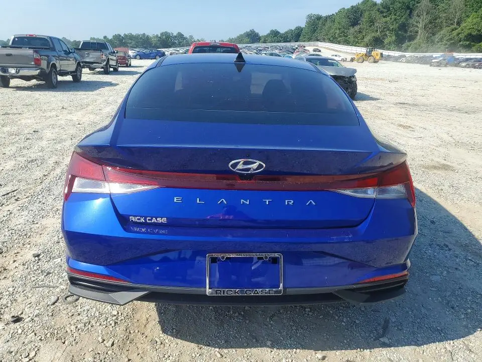2023 HYUNDAI ELANTRA SEL  