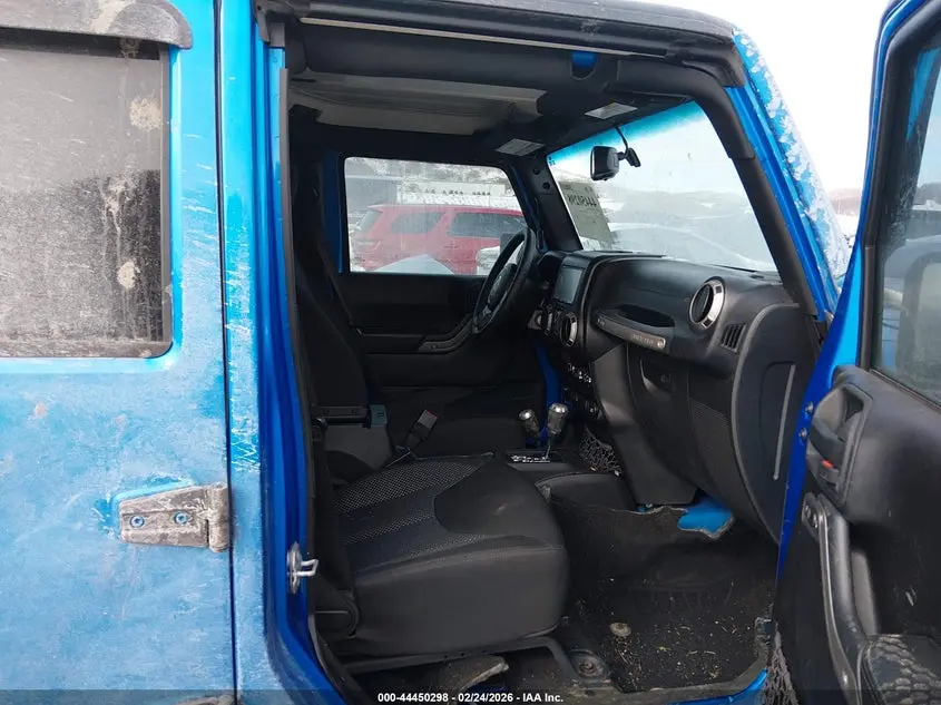 2016 JEEP WRANGLER UNLIMITED BLACK BEAR