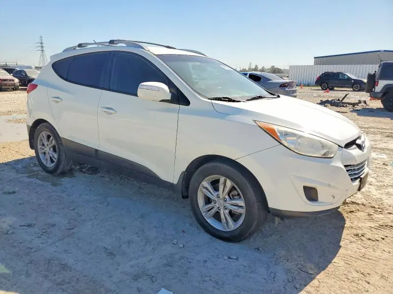 2012 HYUNDAI TUCSON GLS  