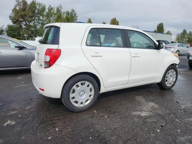 2010 TOYOTA SCION XD   