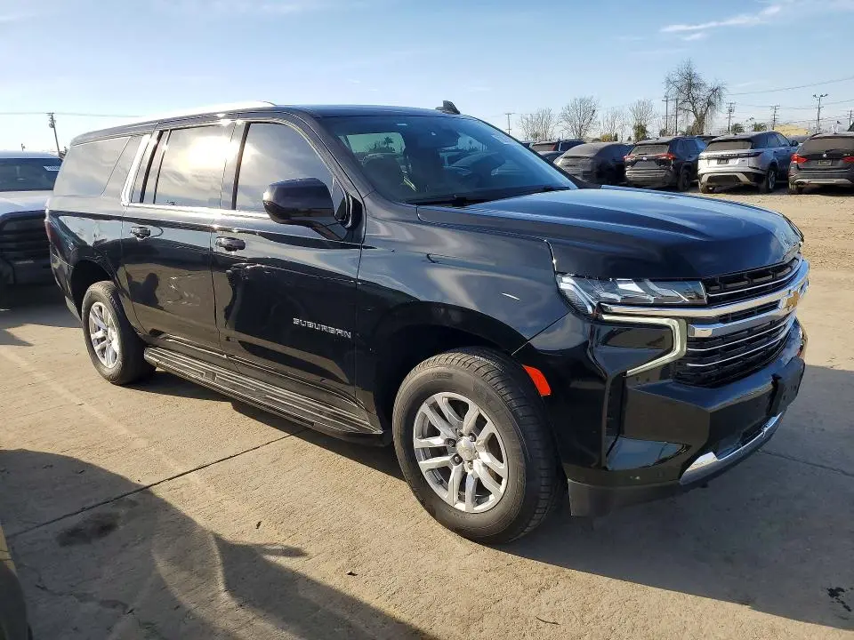2022 CHEVROLET SUBURBAN C1500 LT  