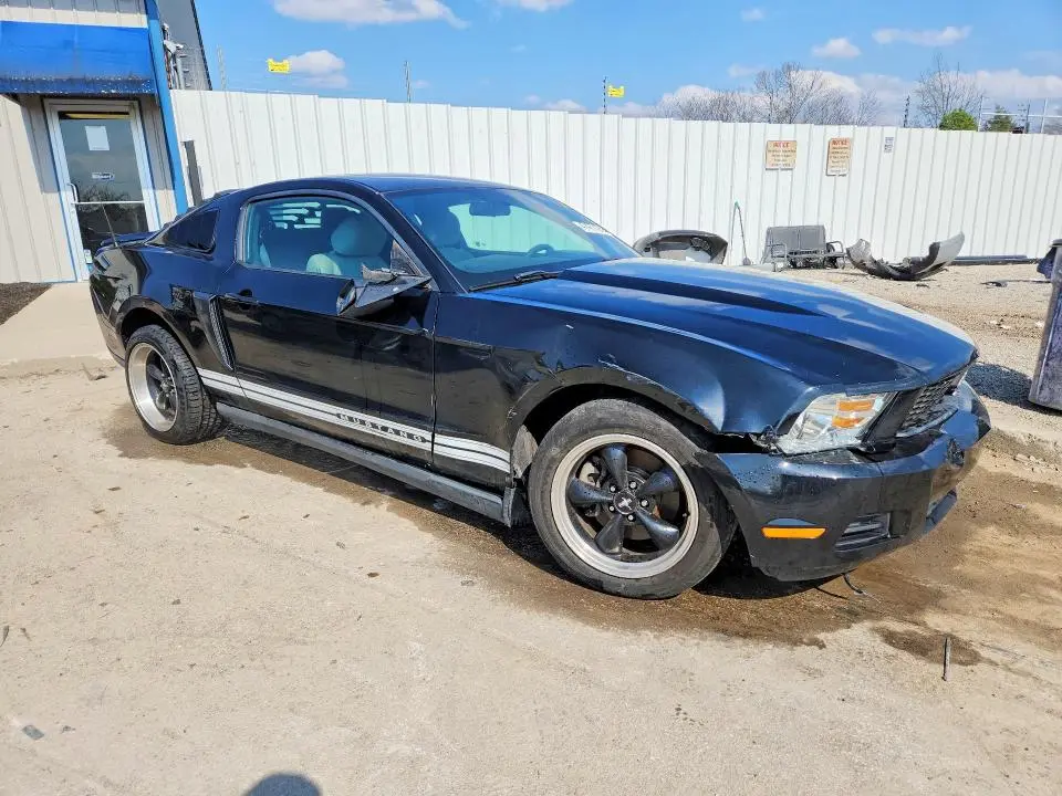 2012 FORD MUSTANG   