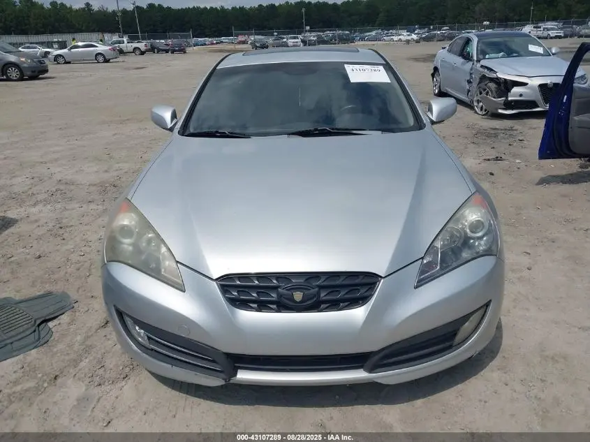 2010 HYUNDAI GENESIS  