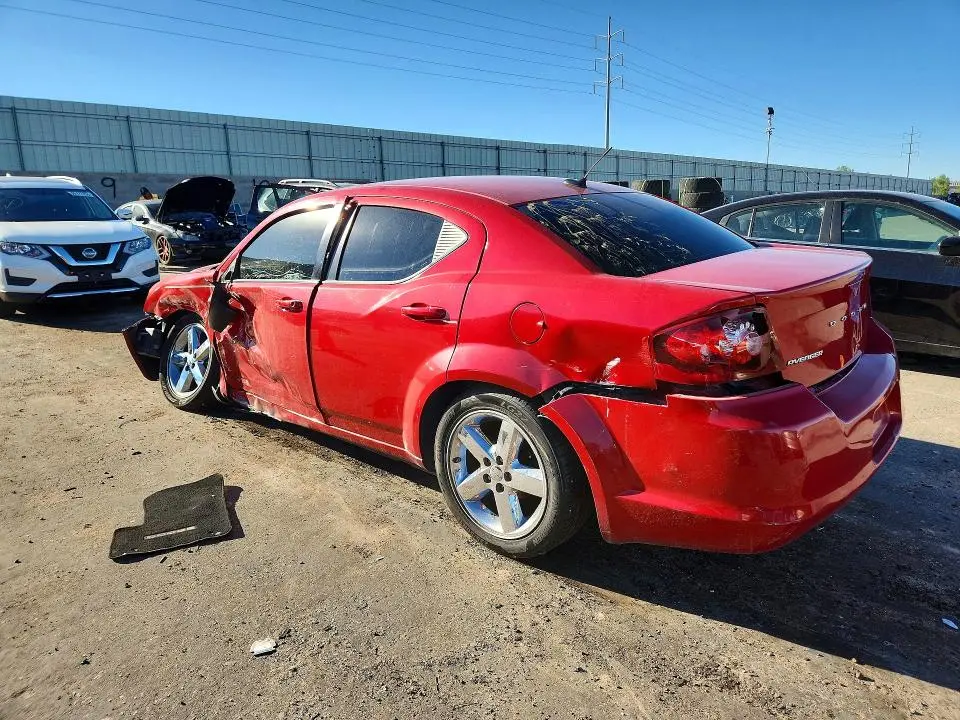2013 DODGE AVENGER SE  