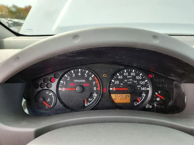 2013 NISSAN FRONTIER SV  