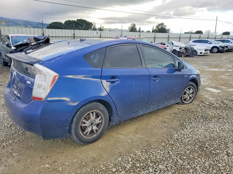 2010 TOYOTA PRIUS   