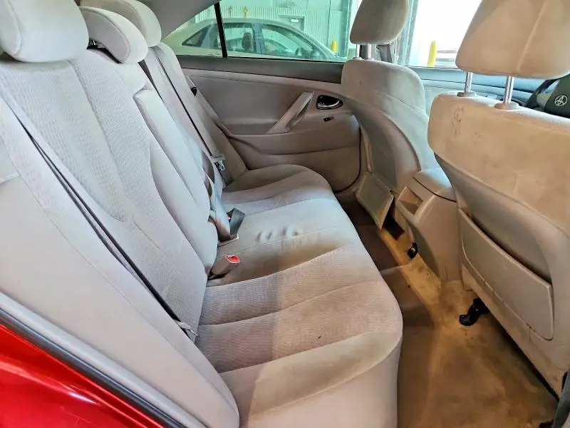 2011 TOYOTA CAMRY LE  