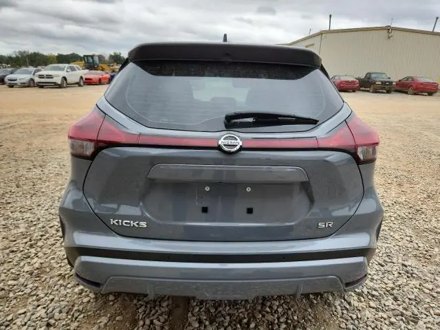 2021 NISSAN KICKS SR  