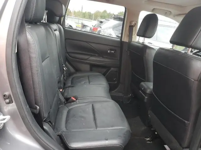 2018 MITSUBISHI OUTLANDER SE  