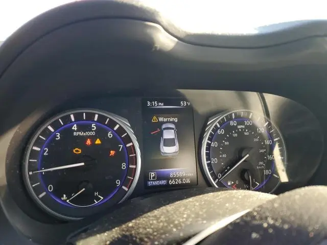 2018 INFINITI Q60 LUXE 300  