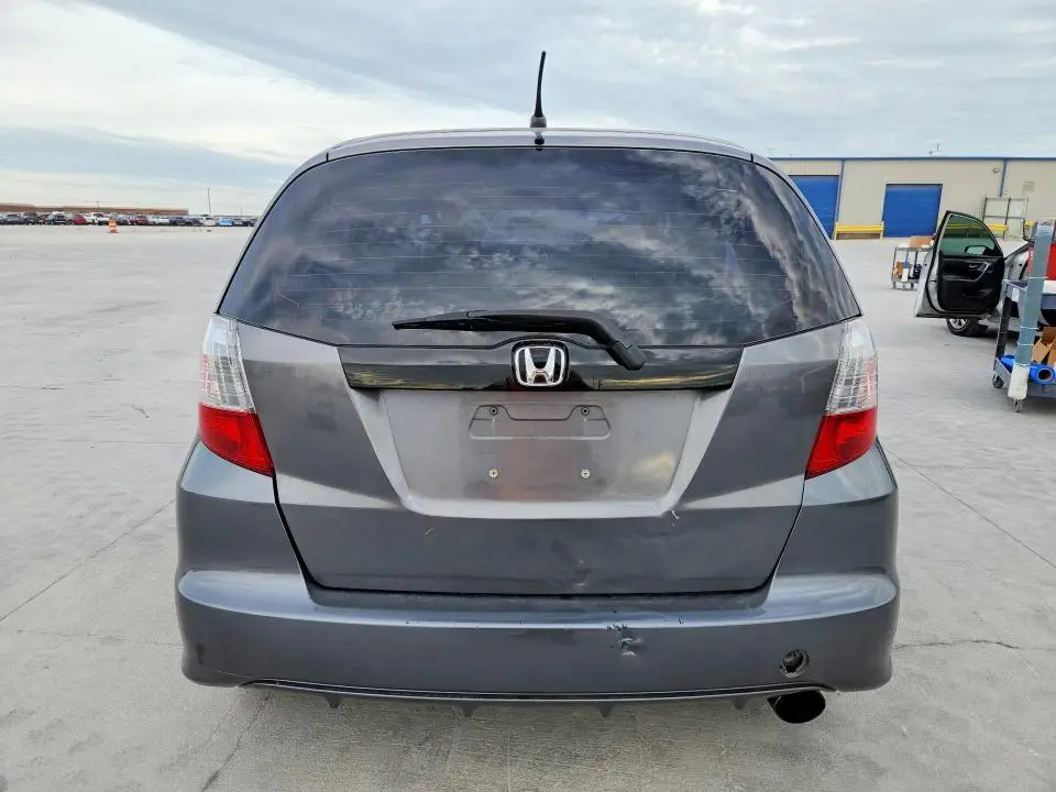 2013 HONDA FIT   