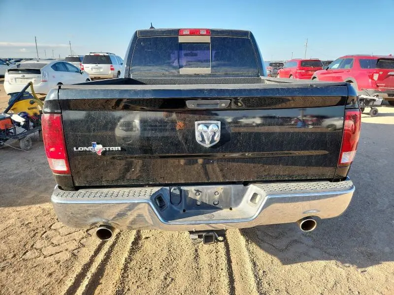 2013 RAM 1500 SLT  