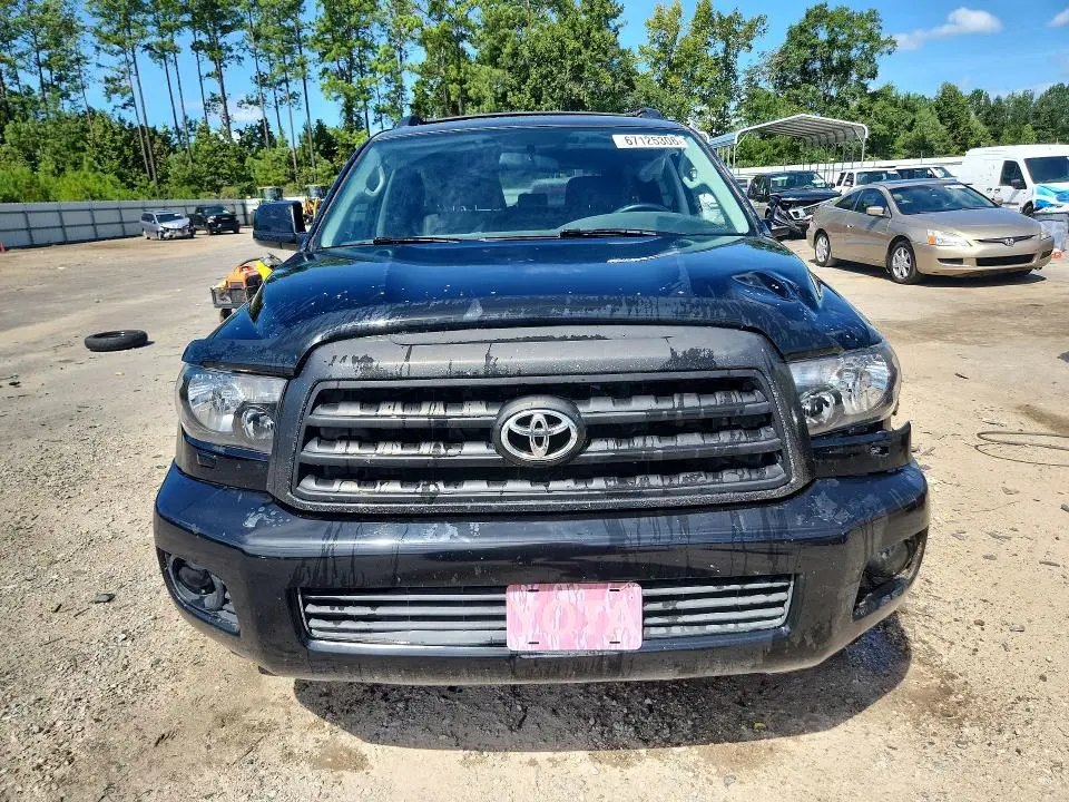 2012 TOYOTA SEQUOIA SR5  