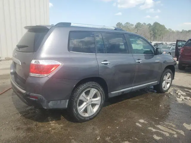2013 TOYOTA HIGHLANDER LIMITED  