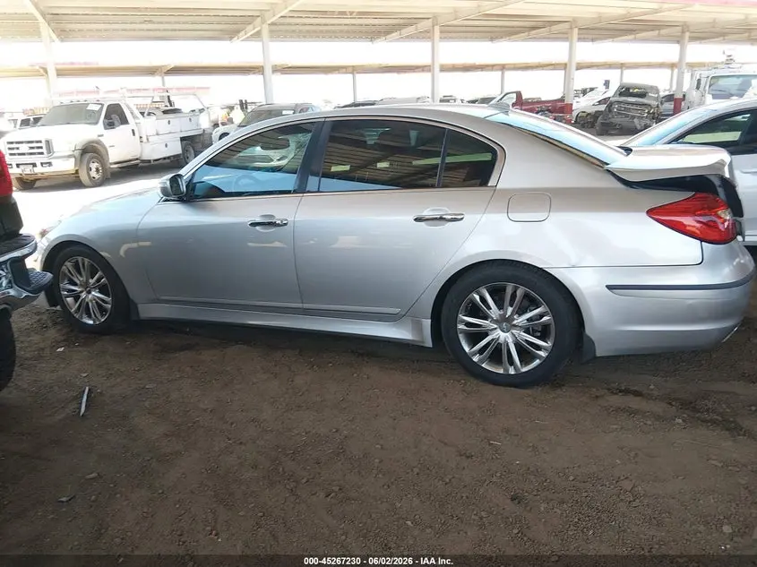 2012 HYUNDAI GENESIS 3.8