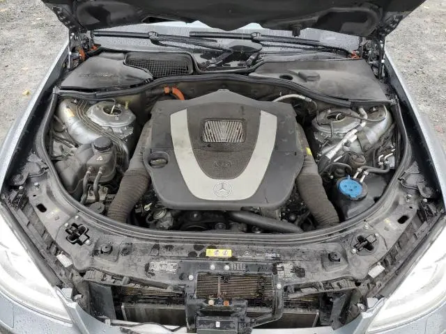 2013 MERCEDES-BENZ S 400  