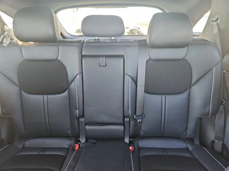 2022 GENESIS GV70 BASE  