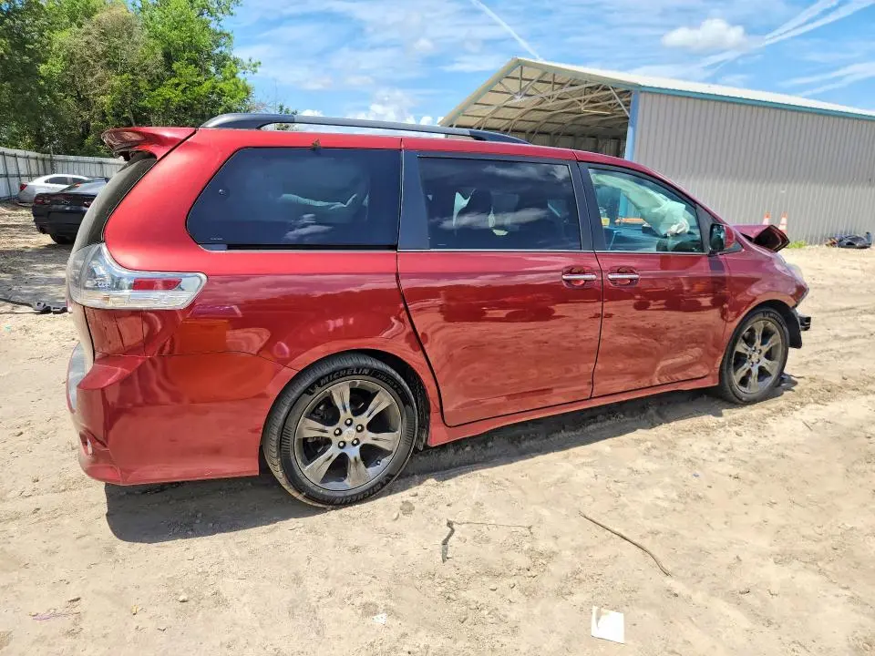 2015 TOYOTA SIENNA SPORT  
