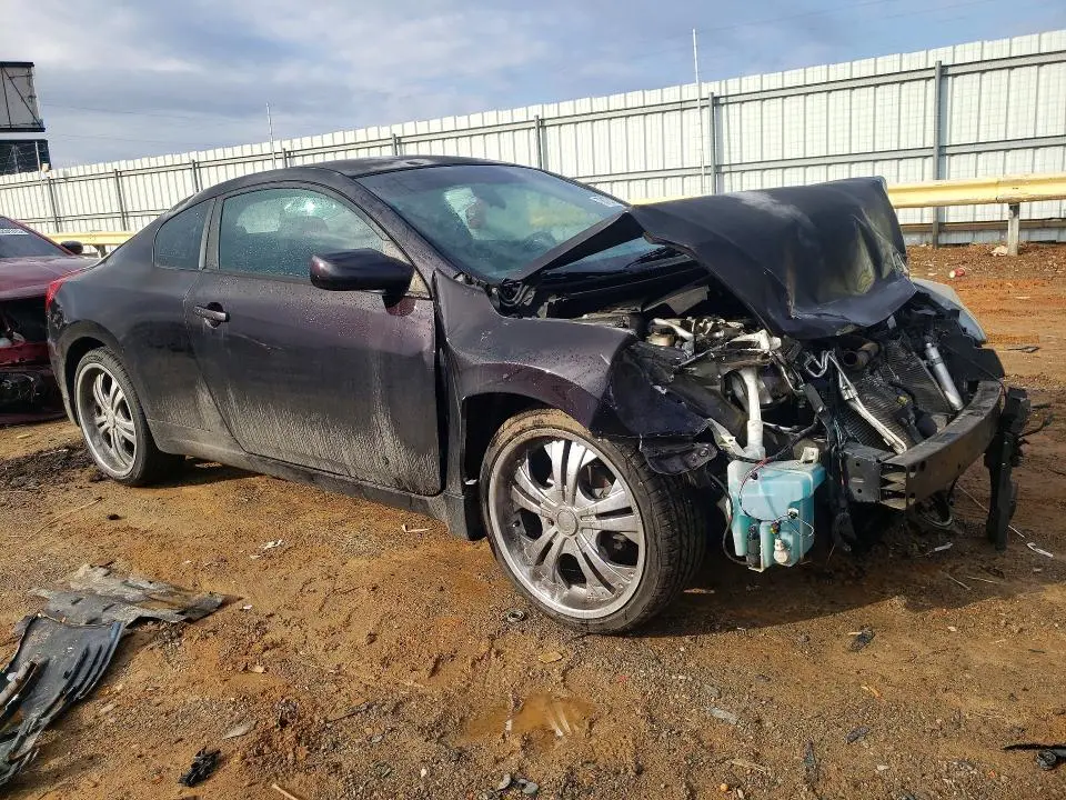 2010 NISSAN ALTIMA S  