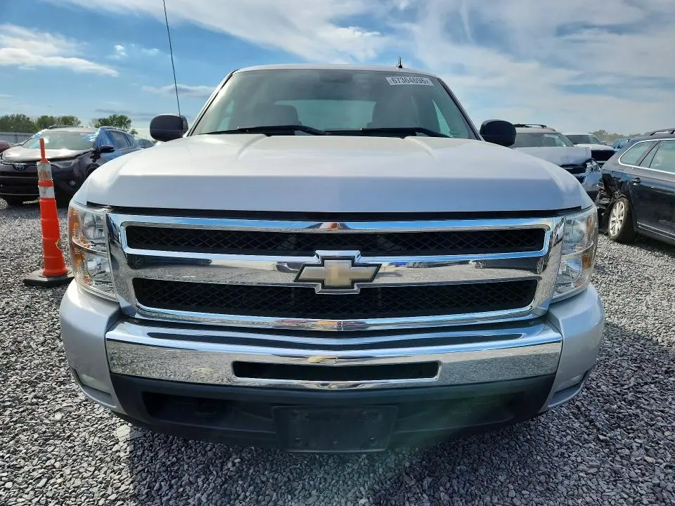 2010 CHEVROLET SILVERADO K1500 LT  