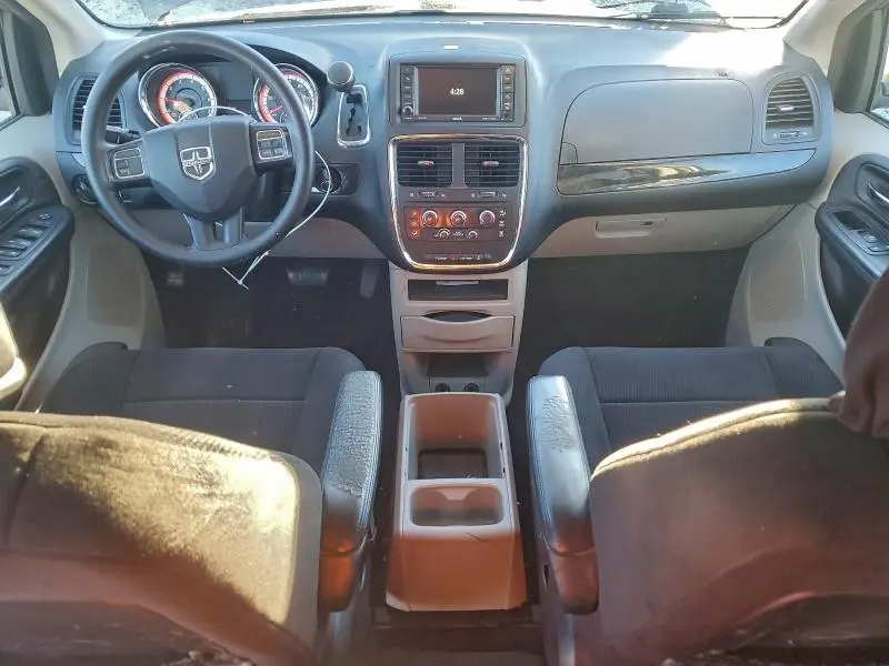 2014 DODGE GRAND CARAVAN SE  