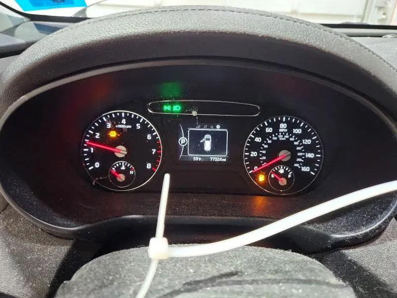 2018 KIA SORENTO LX  