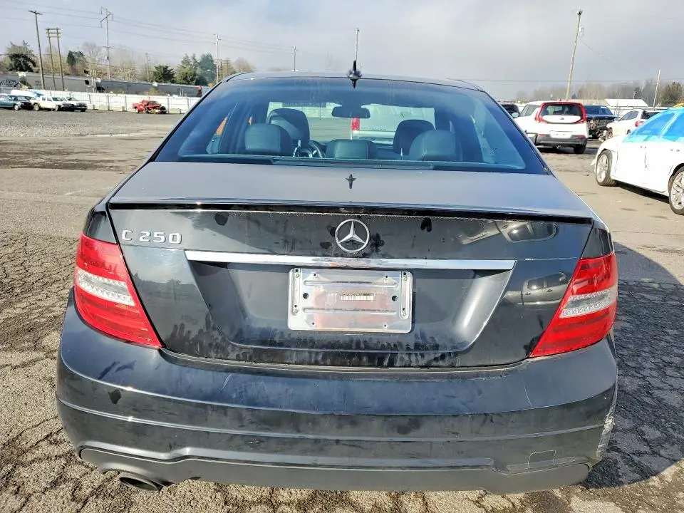 2013 MERCEDES-BENZ C 250  
