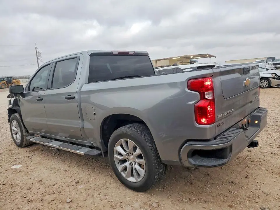 2024 CHEVROLET SILVERADO C1500 CUSTOM  