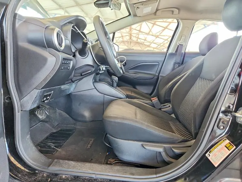 2021 NISSAN VERSA S  