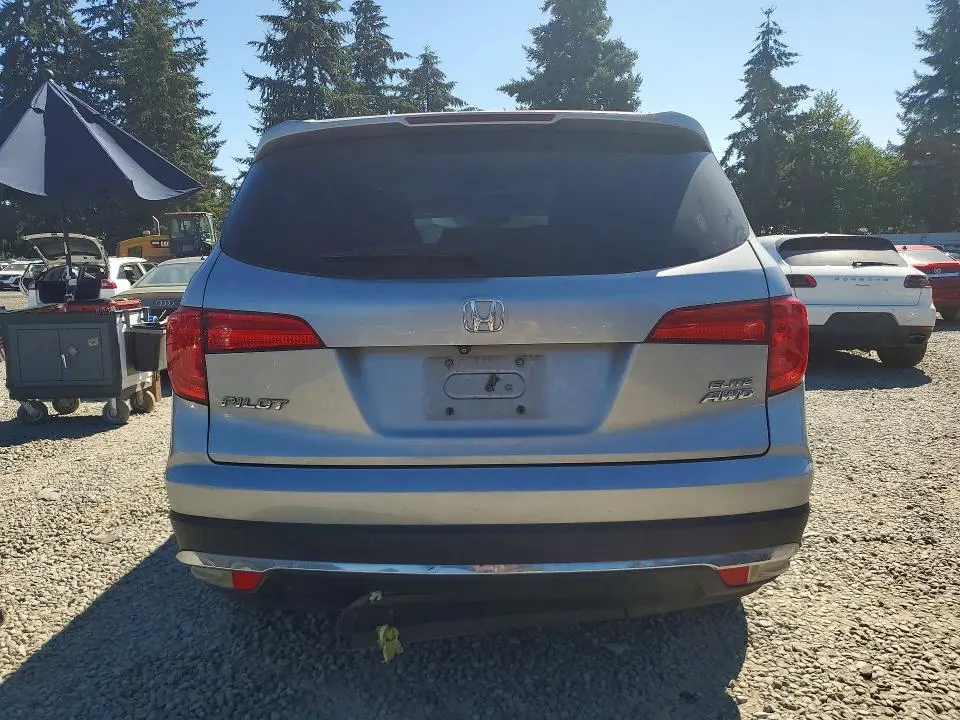 2016 HONDA PILOT ELITE  