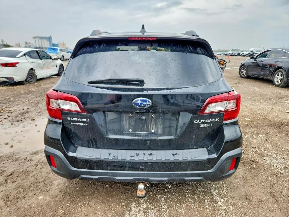 2018 SUBARU OUTBACK TOURING  