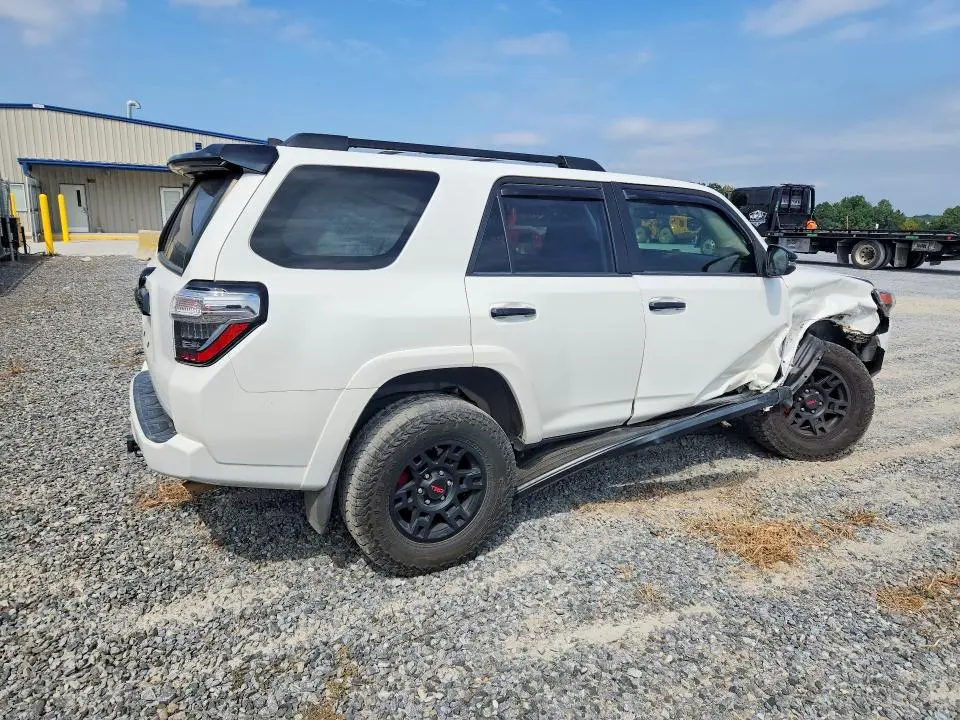 2021 TOYOTA 4RUNNER VENTURE EDITION  