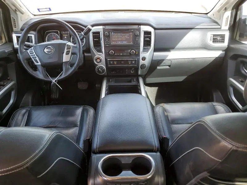 2018 NISSAN TITAN PRO-4X  