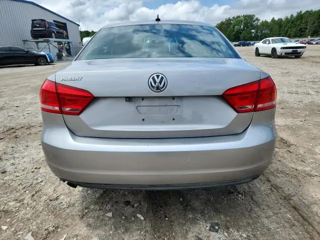 2014 VOLKSWAGEN PASSAT S  