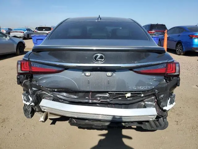 2025 LEXUS ES 300H BASE  