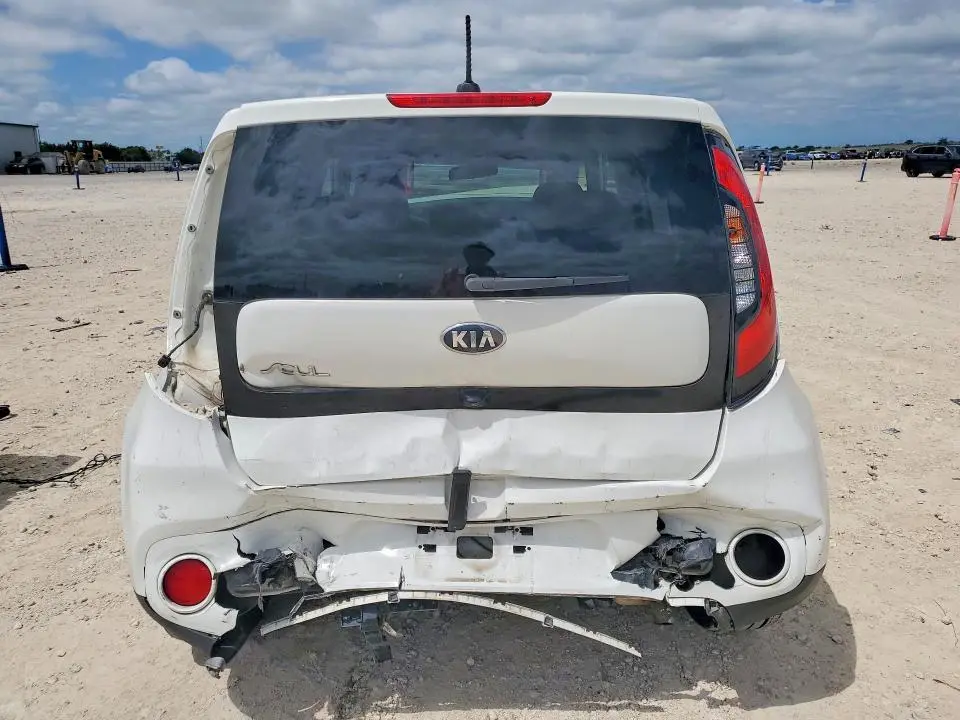 2017 KIA SOUL +  
