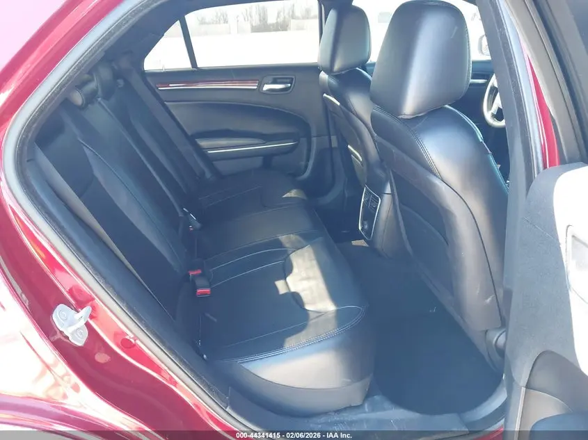 2014 CHRYSLER 300  