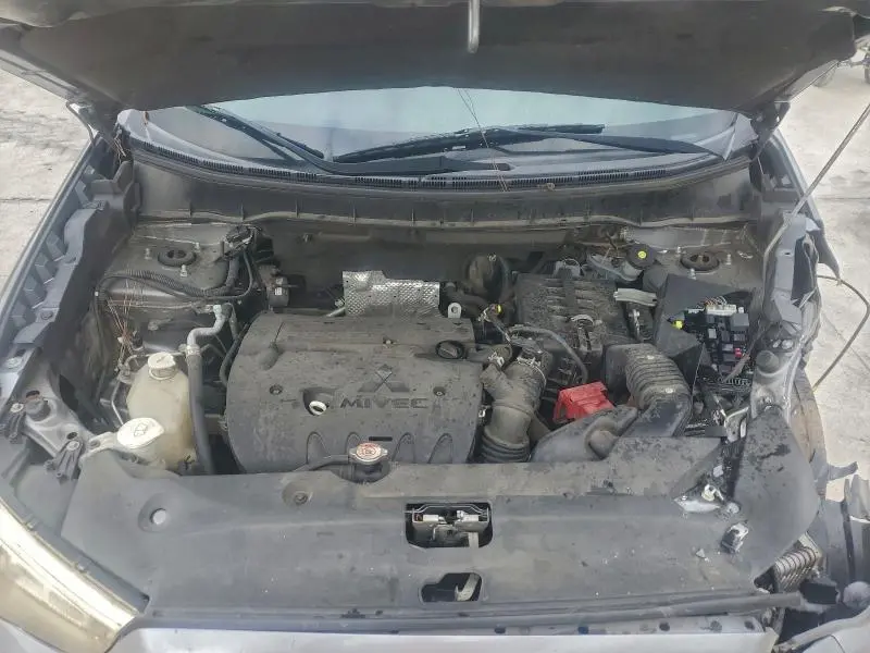 2015 MITSUBISHI OUTLANDER SPORT ES  