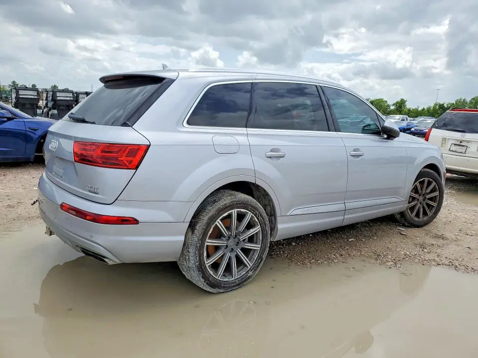 2017 AUDI Q7 PRESTIGE  