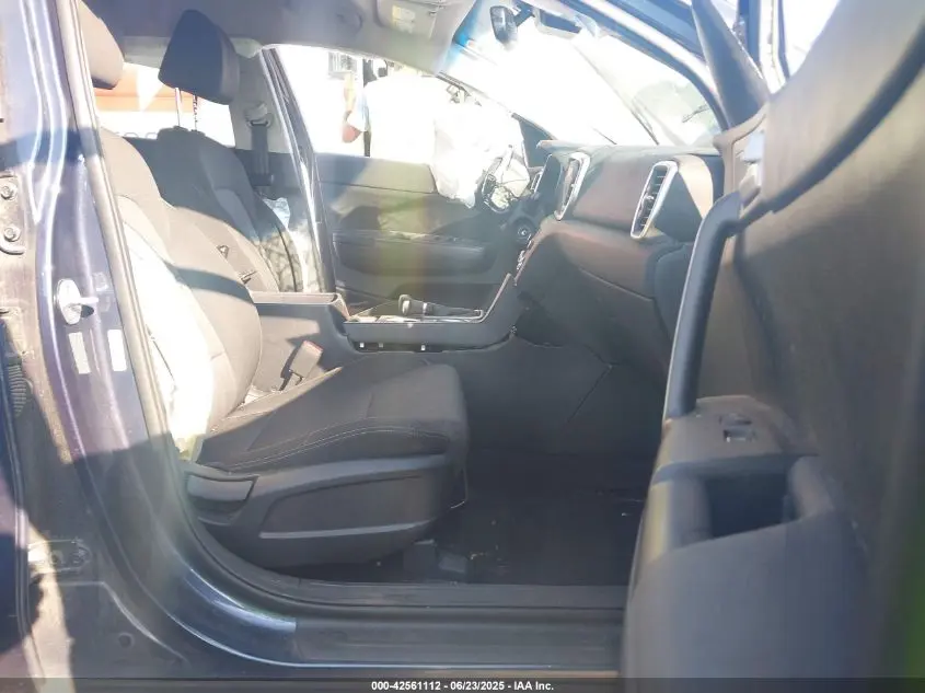 2022 KIA SPORTAGE LX