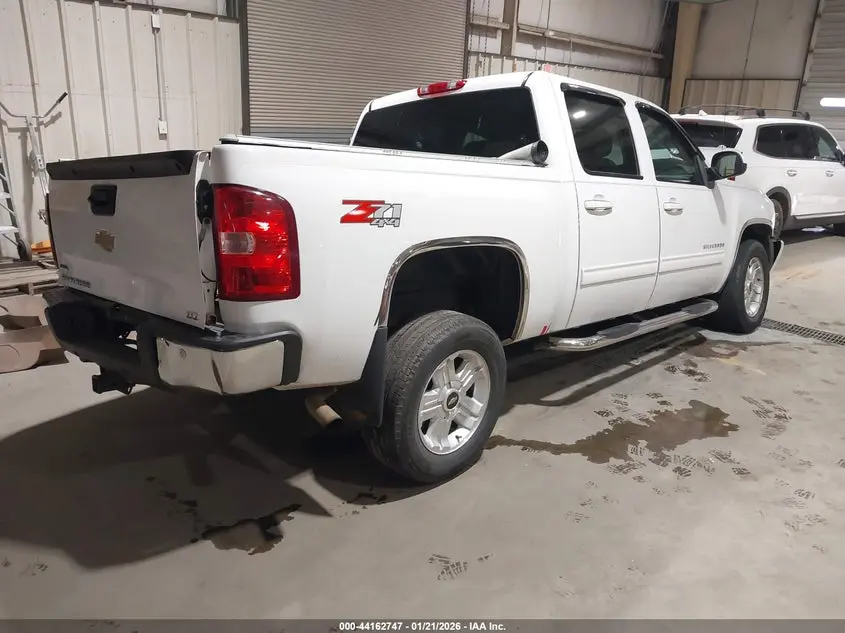 2011 CHEVROLET SILVERADO 1500 LTZ