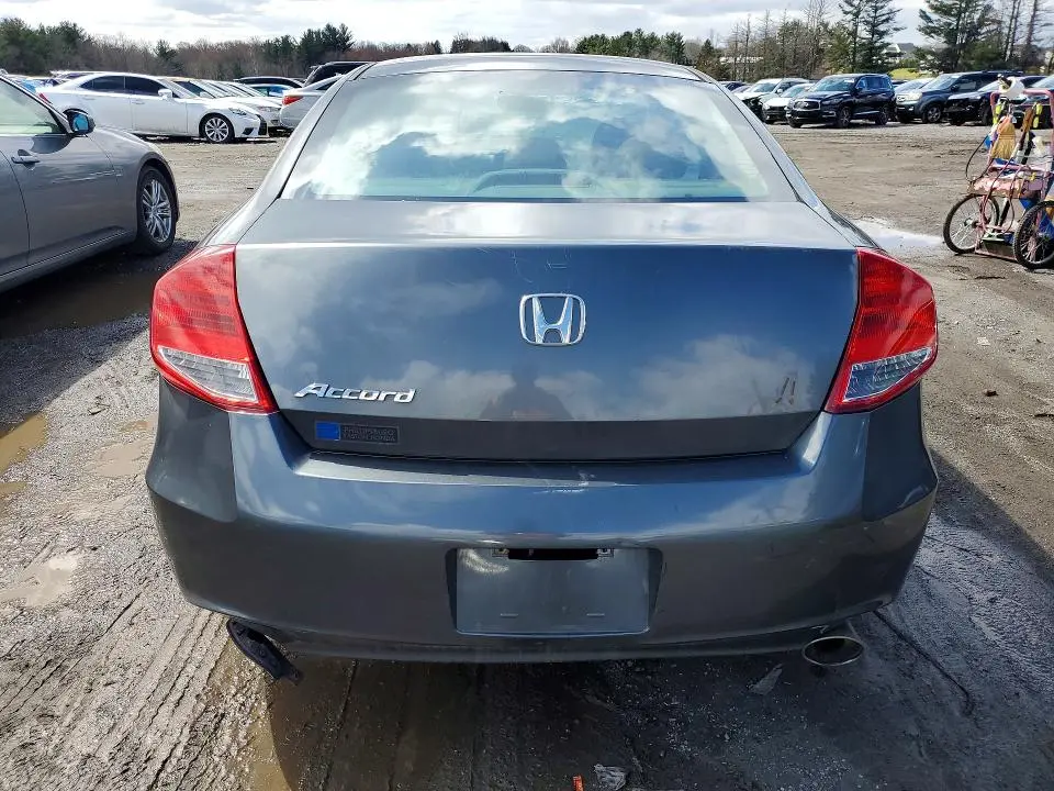 2011 HONDA ACCORD EX  